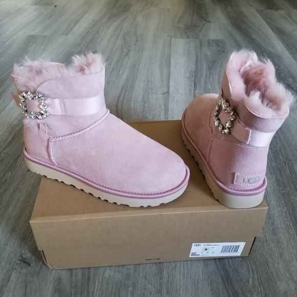 UGG Mini Side Brooch Suede Boot. - Picture 2 of 8